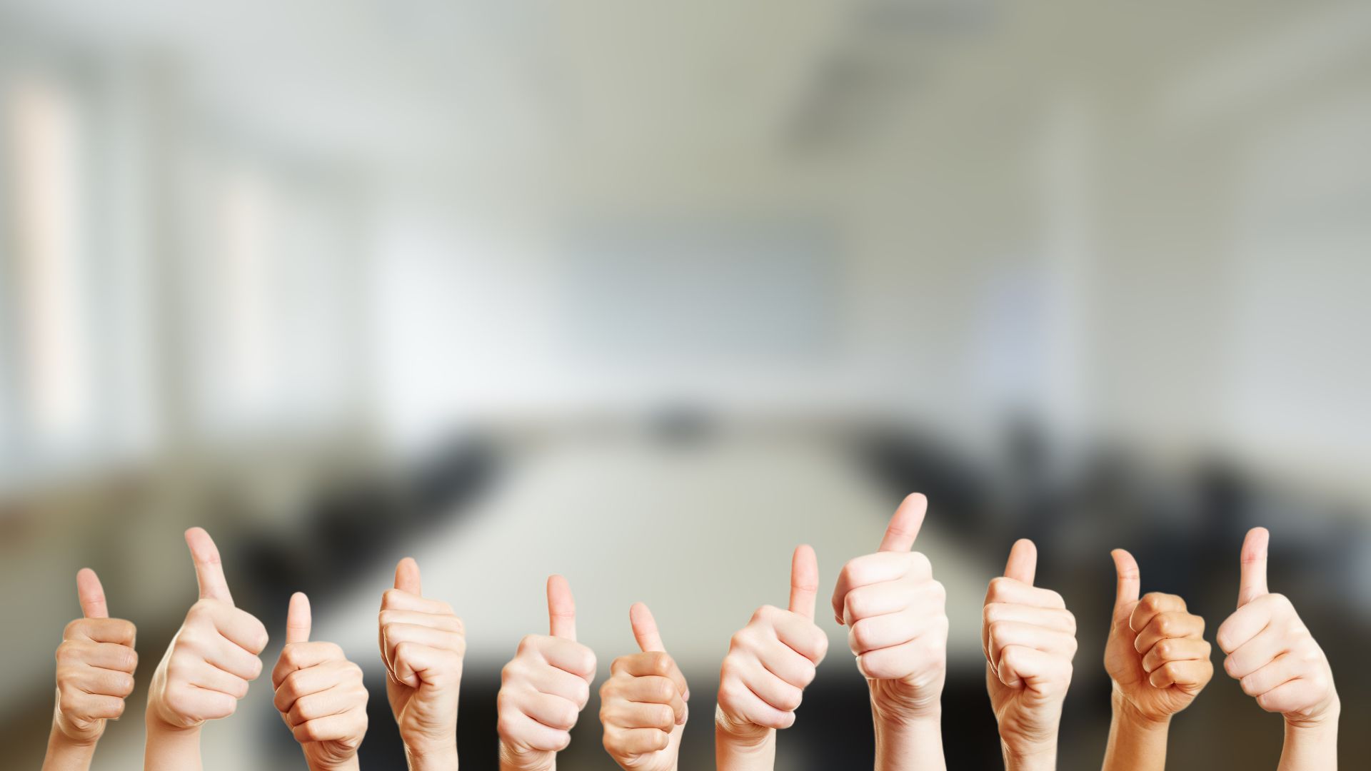 Descubra como avaliações positivas criam um efeito dominó que atrai novos clientes e fortalece a reputação da sua marca.