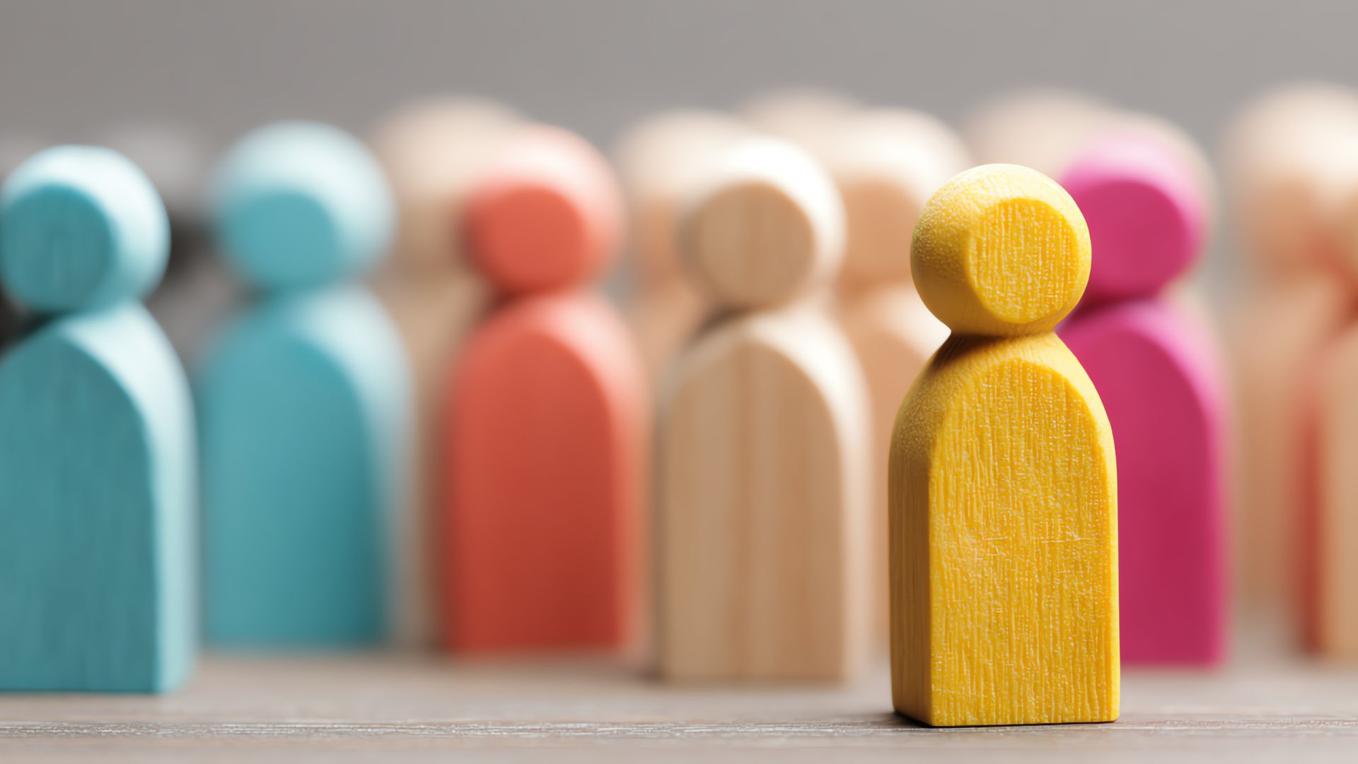 Descubra como reverter avaliações negativas e resgatar a confiança do consumidor com estratégias eficazes de marketing digital.